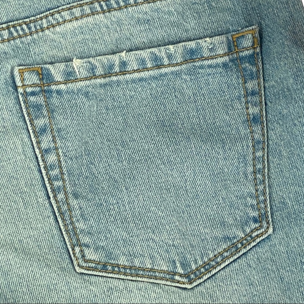 Isabel Maternity Side Panel Midi Maternity Jean Shorts Light Wash Size 4. - Picture 8 of 11